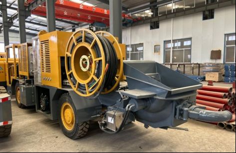 رذاذ مرن من الخرسانة الرطبة الروبوت الخرسانة الضخمة